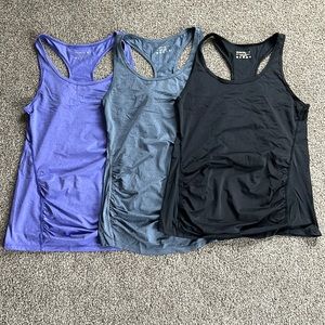Women’s Maternity Workout Tanks size M